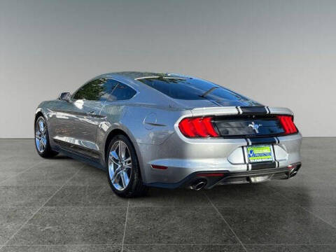 2020 Ford Mustang EcoBoost