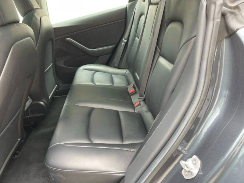 2019 Tesla Model 3 Standard Range Plus