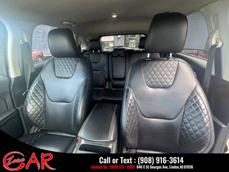 2023 Ford Edge Titanium