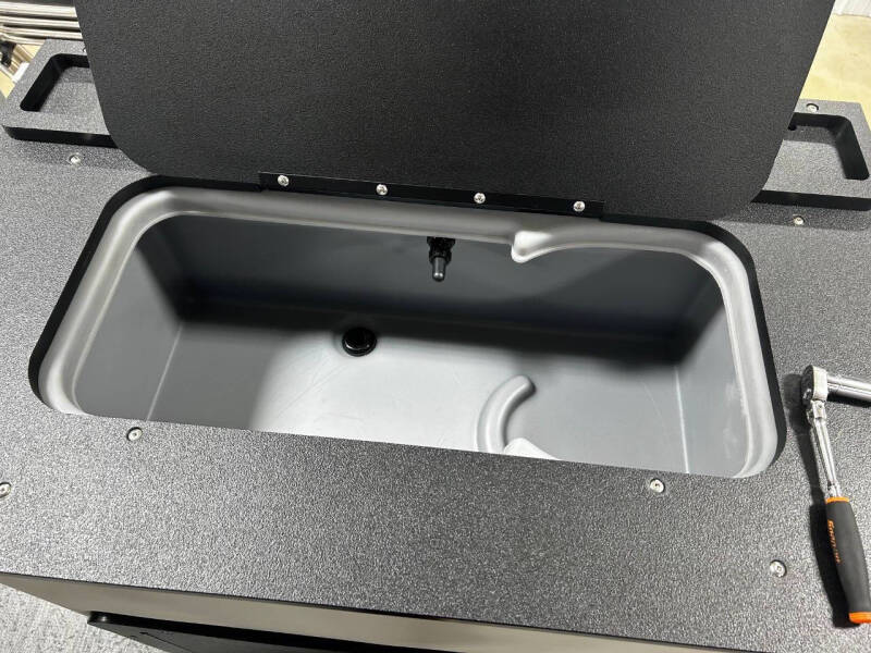 2026 Sun Tracker FISH BARGE 22 XP3