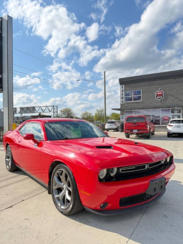 2015 Dodge Challenger SXT Plus