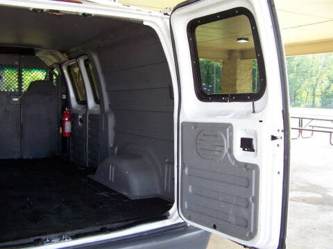 2005 Ford E-Series E-350 SD