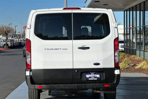 2022 Ford Transit
