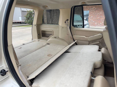 2006 Ford Explorer XLS