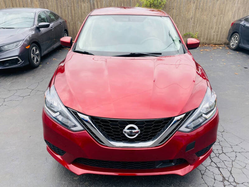 2018 Nissan Sentra SV photo 3