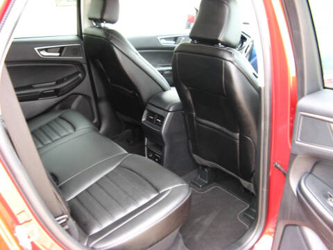 2022 Ford Edge SEL