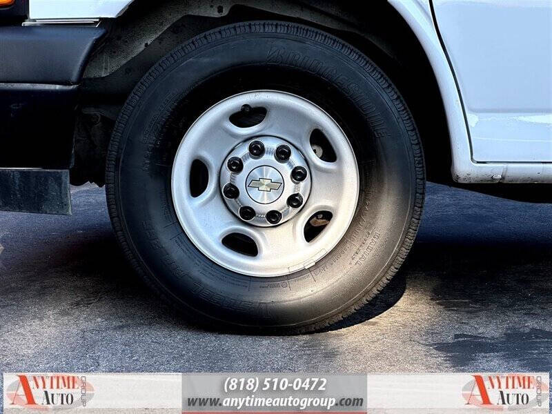 2020 Chevrolet Express 2500