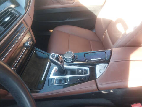 2016 BMW 5 Series 528i