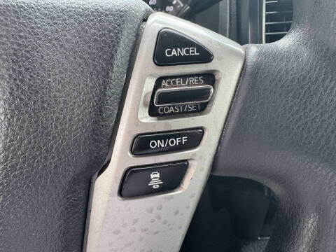 2022 Nissan Titan SV