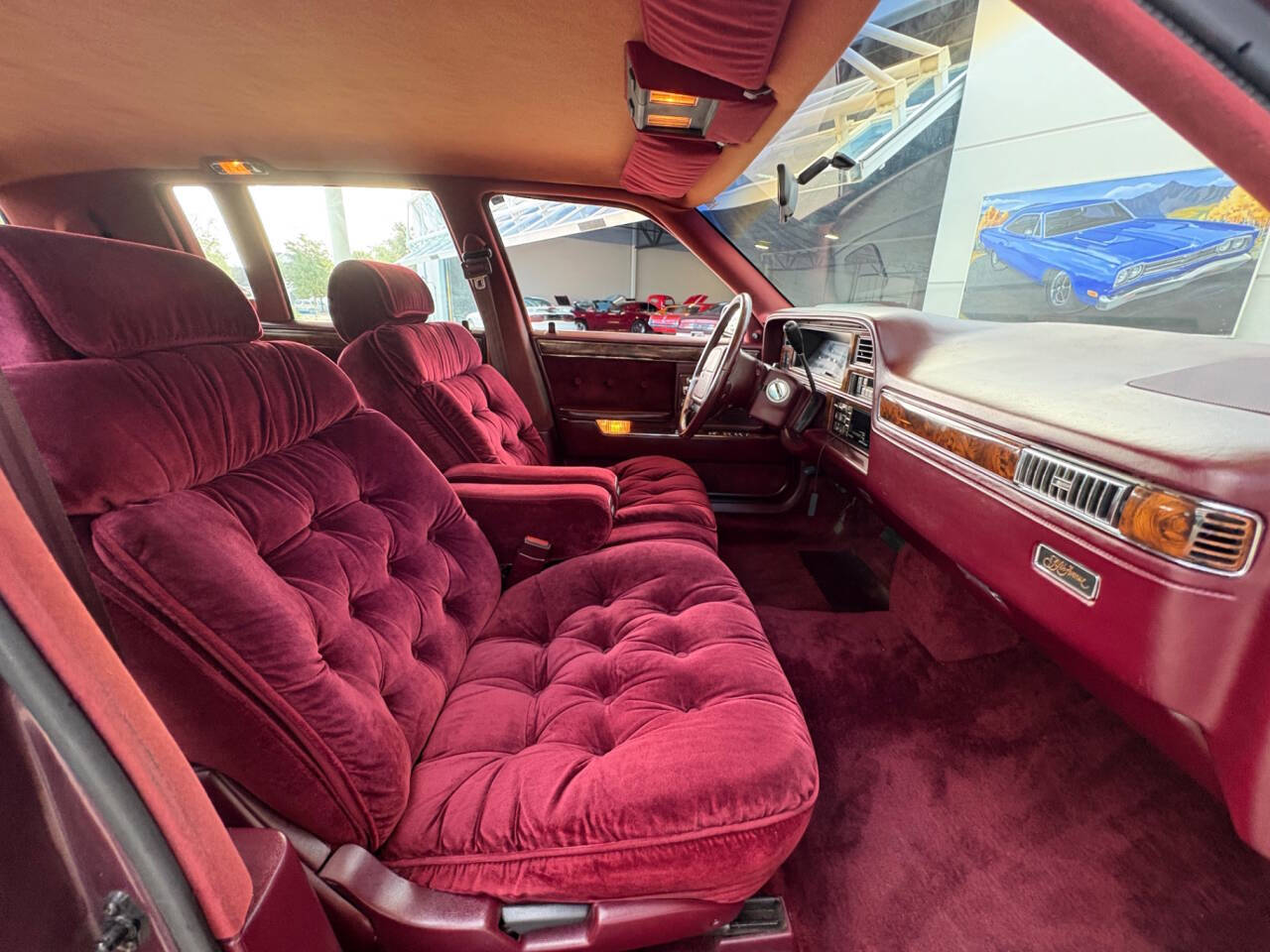 1990 Chrysler New Yorker 38