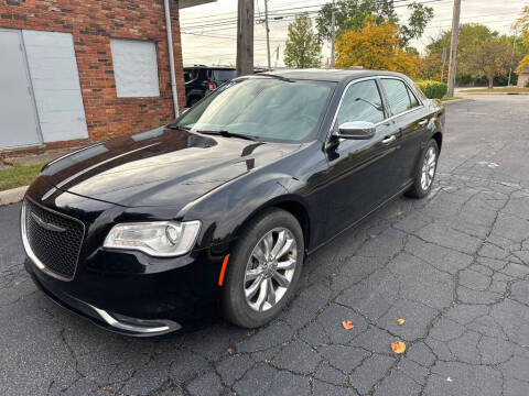 2016 Chrysler 300 C