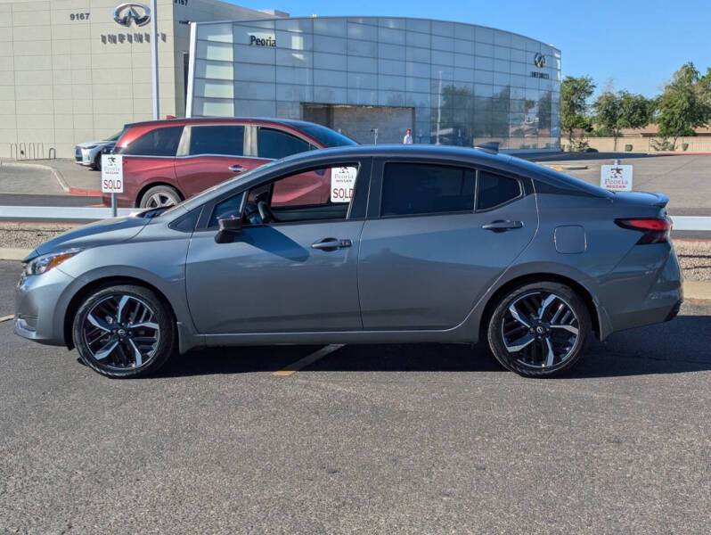 2025 Nissan Versa SR