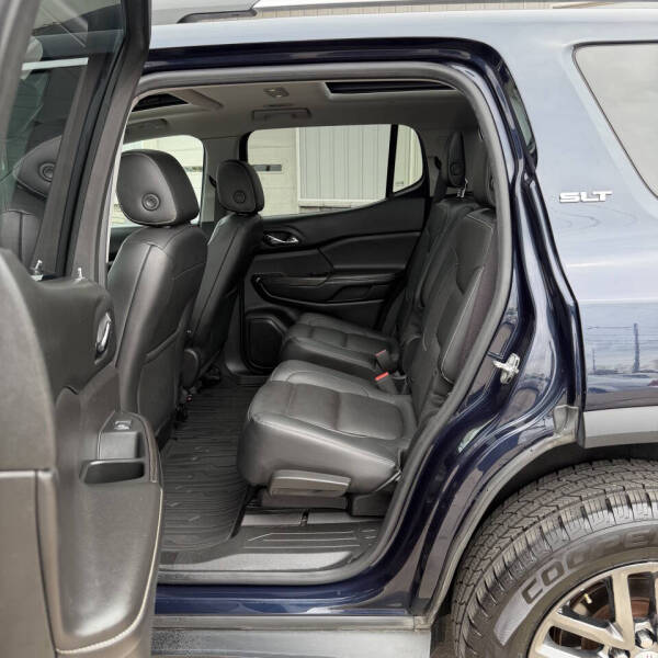 2017 GMC Acadia SLT-1