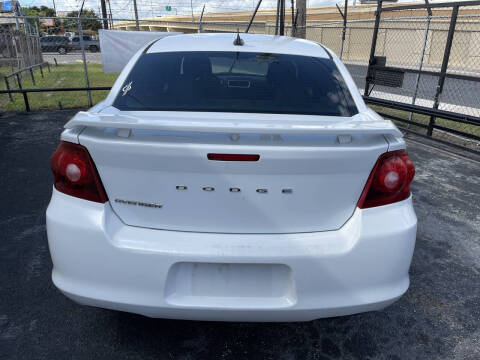 2014 Dodge Avenger SE