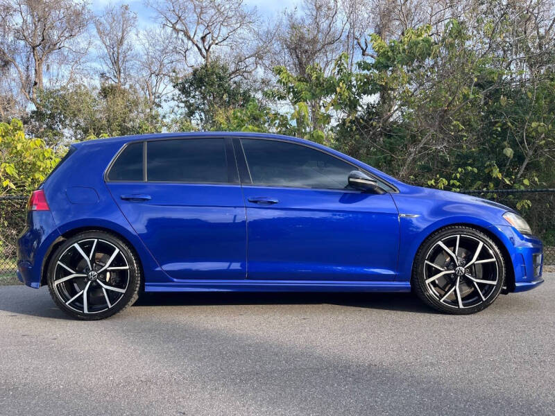 2017 Volkswagen Golf R 4Motion