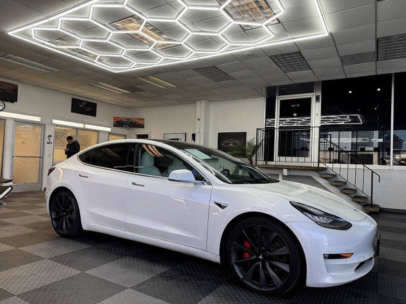 2020 Tesla Model 3 Performance