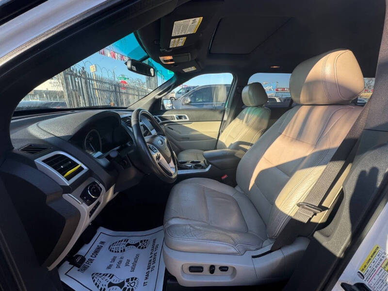 2011 Ford Explorer XLT