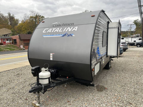 2022 Coachmen RV Summit 184FQS