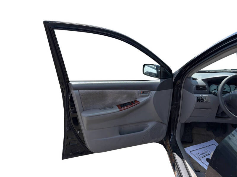 2004 Toyota Corolla