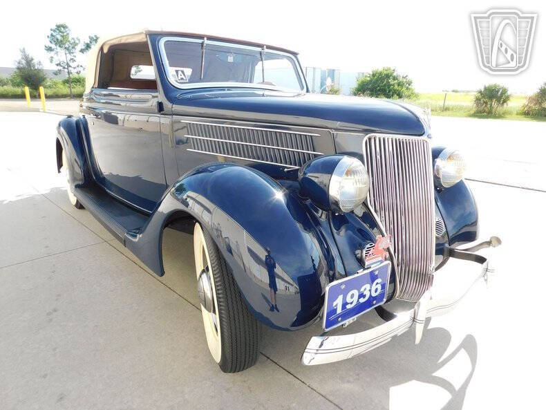 1936 Ford Cabriolet