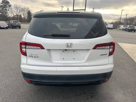 2022 Honda Pilot SE