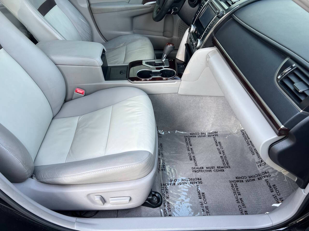 Black 2012 Toyota Camry LE LE 4dr Sedan 2