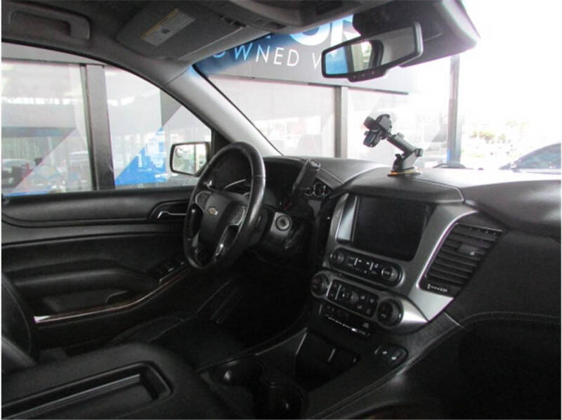 2018 Chevrolet Suburban LT