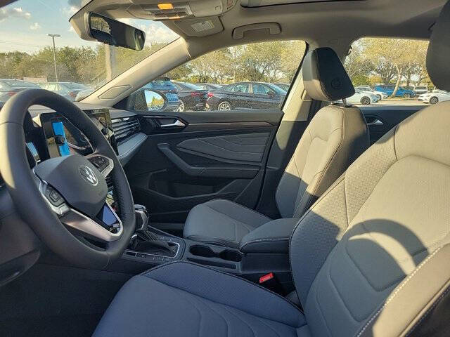 2025 Volkswagen Jetta SEL