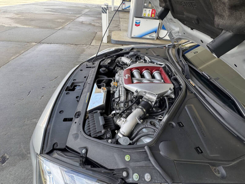 2018 Nissan GT-R Premium