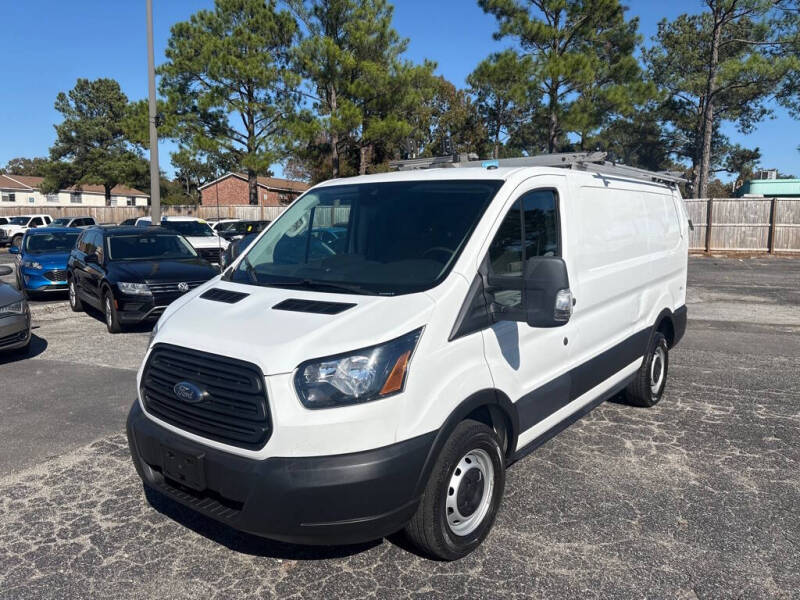 2019 Ford Transit Van Base's photo