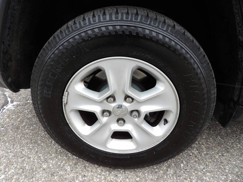 2017 Jeep Grand Cherokee Laredo E