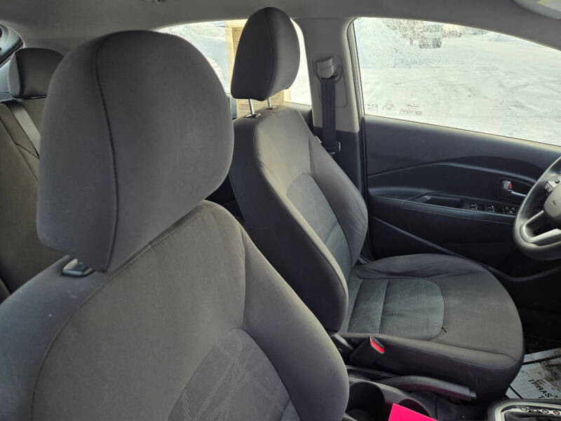 2013 Kia Rio 5-Door LX