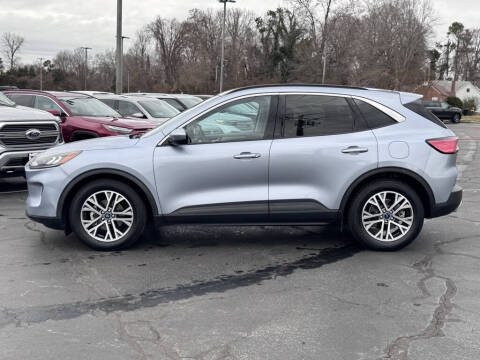 2022 Ford Escape SEL