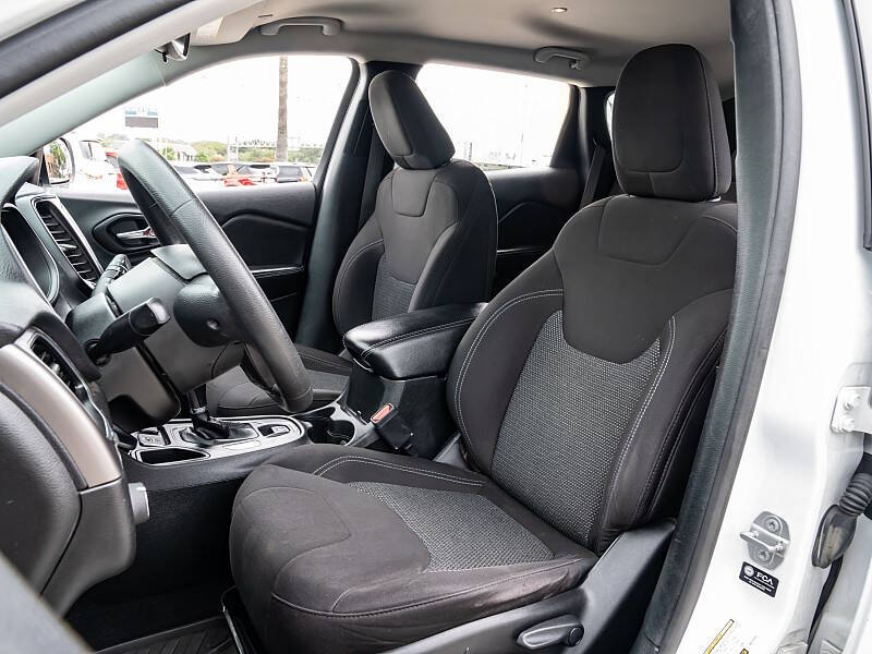 2021 Jeep Cherokee