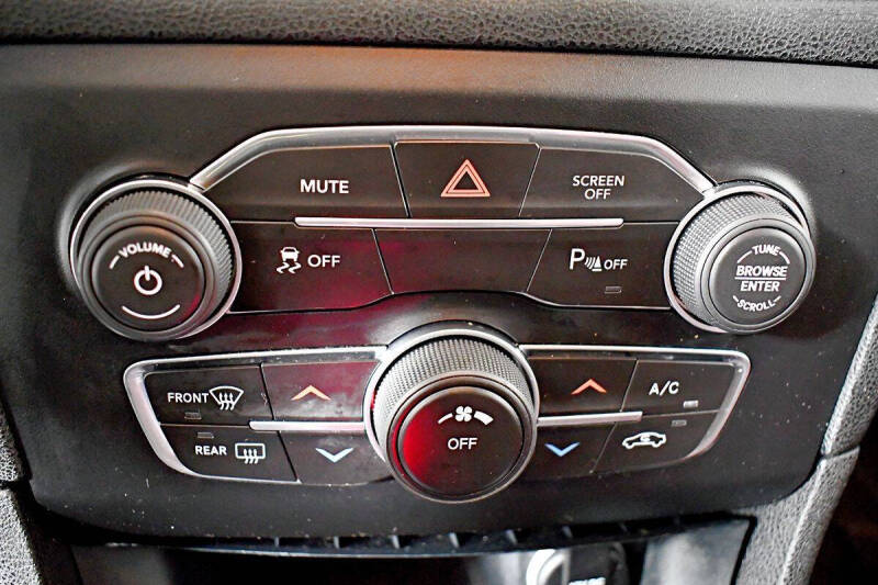 2018 Dodge Charger SXT