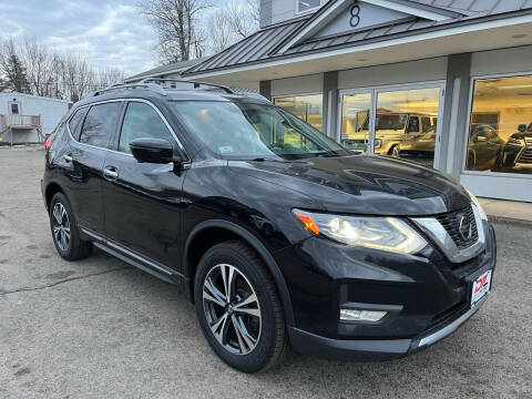2018 Nissan Rogue for sale at DAHER MOTORS OF KINGSTON in Kingston NH