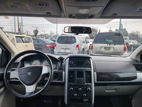 2010 Dodge Grand Caravan SXT