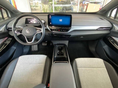 2023 Volkswagen ID.4 Pro
