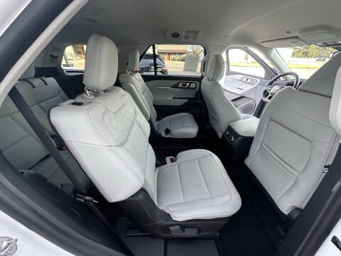 2026 Ford Explorer Platinum