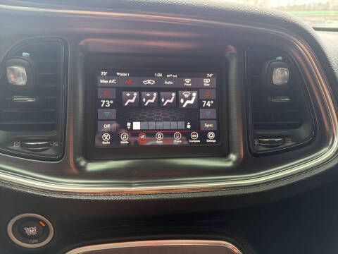 2018 Dodge Challenger SXT