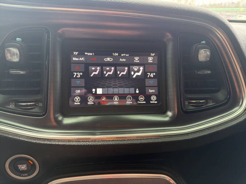 2018 Dodge Challenger SXT