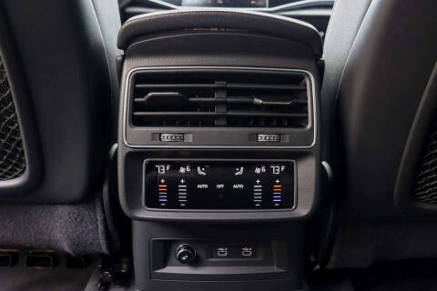 2021 Audi Q8 quattro Premium Plus 55 TFSI