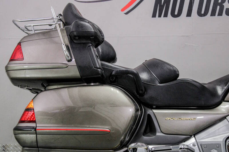 2004 Honda Gold Wing