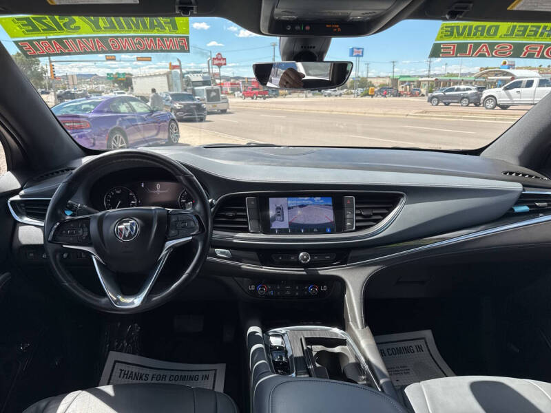 2024 Buick Enclave Premium