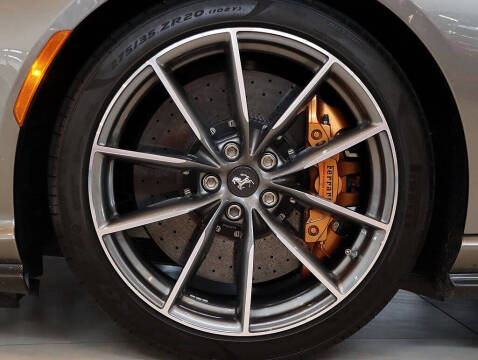 2021 Ferrari 812 GTS