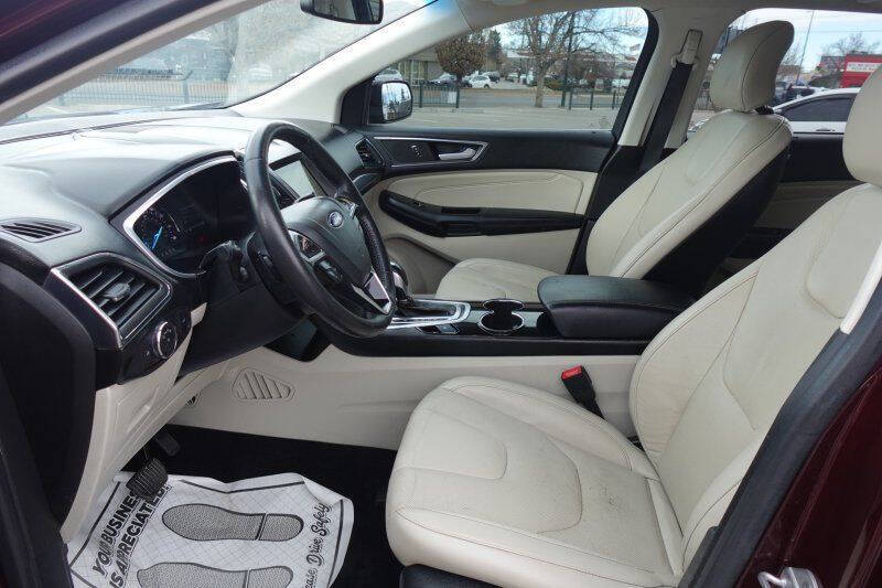 2017 Ford Edge Titanium