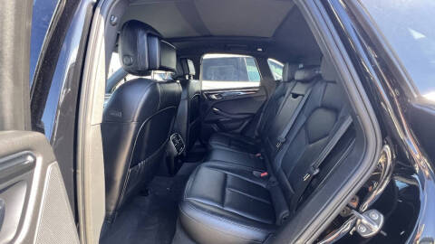 2016 Porsche Macan S