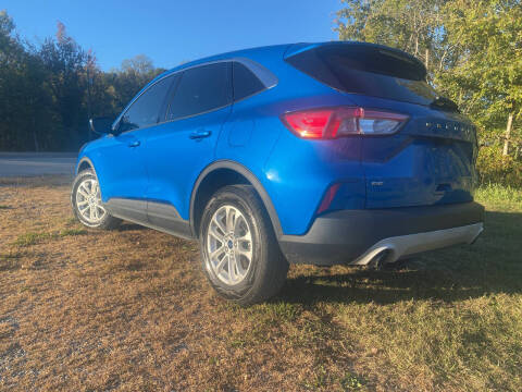 2020 Ford Escape SE
