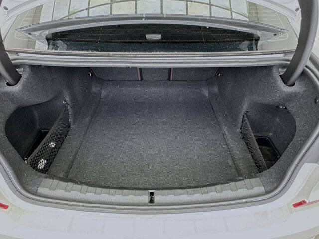 2019 BMW 3 Series 330i