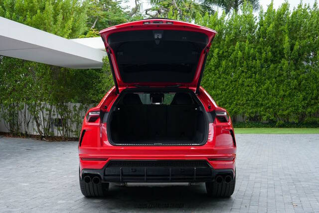 2019 Lamborghini Urus